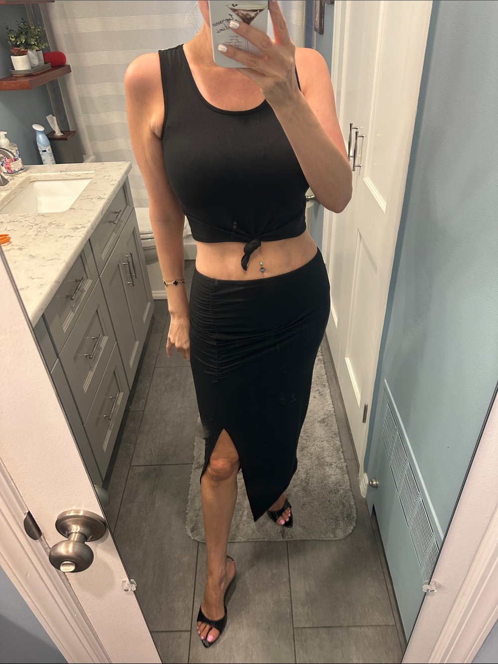 New-Forever 21 Black Ruched Midi Skirt with crop top set